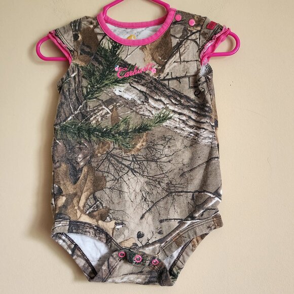 Carharrt Pink Camo One Piece Bodysuit Short Sleeve Size 9 Months - Picture 2 of 6